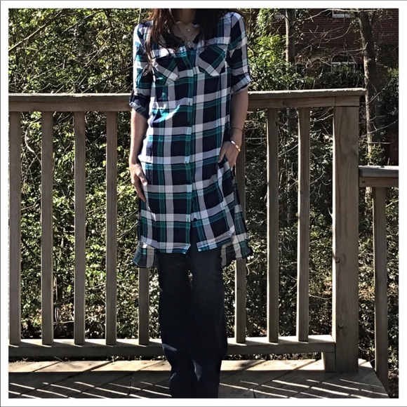 Tea & Rose Tunic - Picture 2 of 4